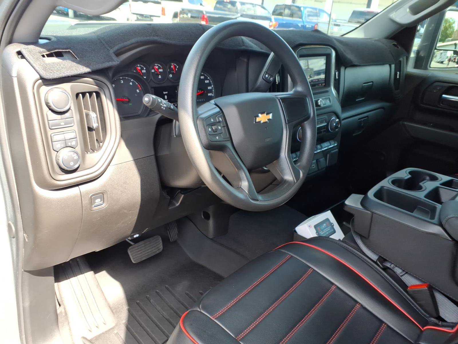 Used 2025 Chevrolet Silverado 2500 Custom w/ Custom Value Package AWD/4WD image 20