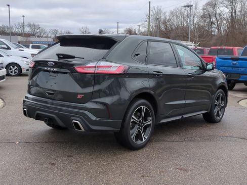 Used 2023 Ford Edge ST image 8