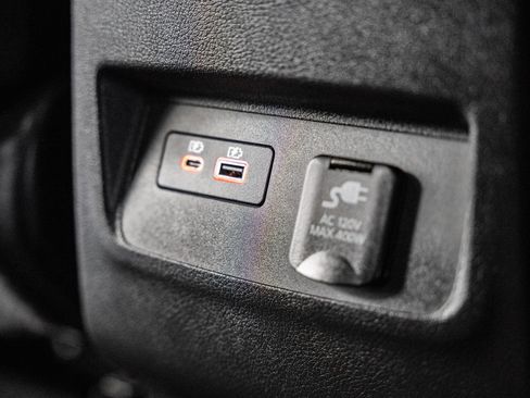 Used 2023 Nissan Frontier PRO-4X w/ Pro Convenience Package AWD/4WD image 41