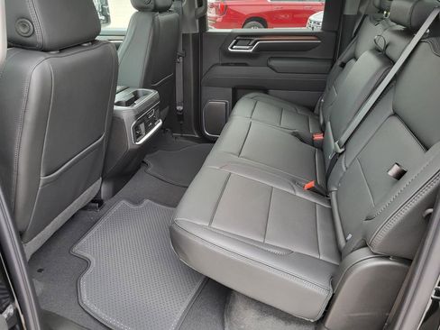 New 2026 GMC Sierra 2500 Denali w/ Denali Reserve Package image 4