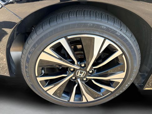 Used 2016 Honda Accord EX-L image 19