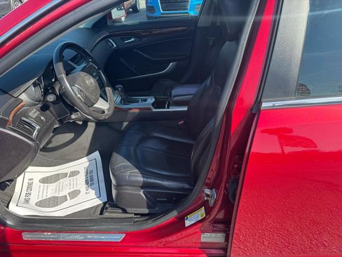 Used 2009 Cadillac CTS 3.6 w/ Wood Trim Package image 9