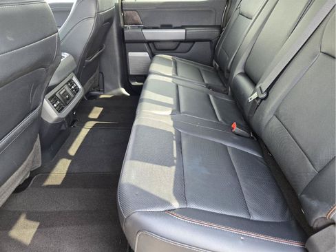 Used 2023 Ford F250 Lariat w/ Lariat Ultimate Package AWD/4WD image 27