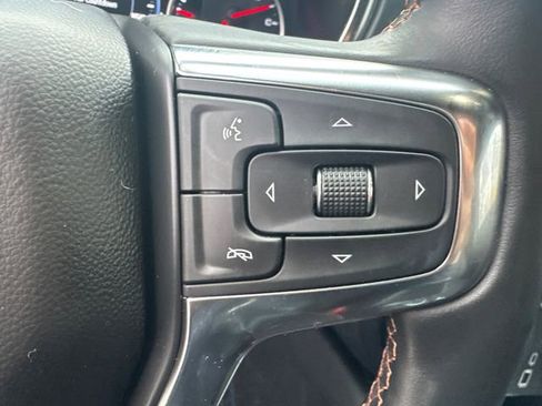 Used 2024 Chevrolet Blazer Premier w/ Enhanced Convenience Package image 34