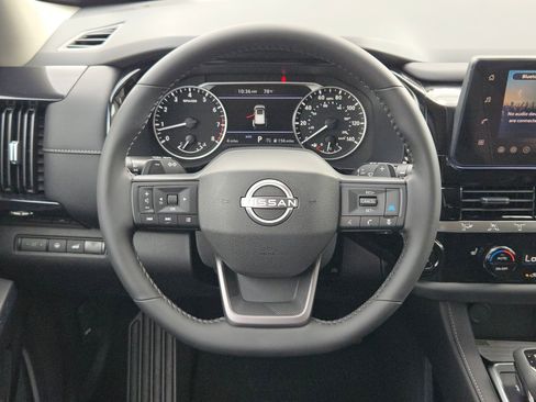 New 2026 Nissan Pathfinder SV image 16