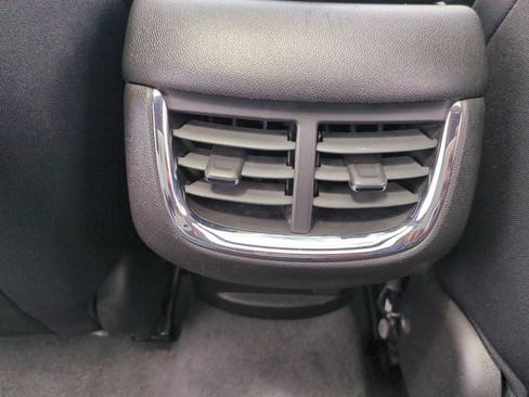 Used 2023 Chevrolet Malibu LT FWD image 21