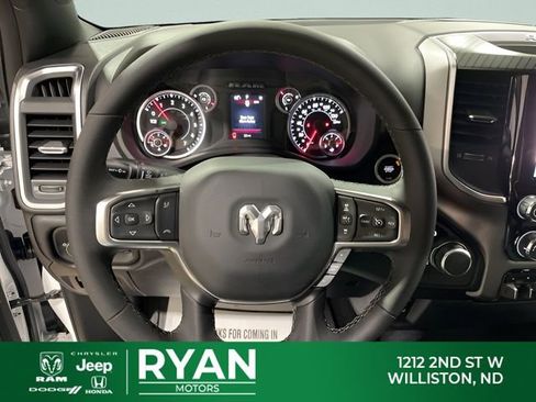 New 2026 RAM 1500 Big Horn AWD/4WD image 25