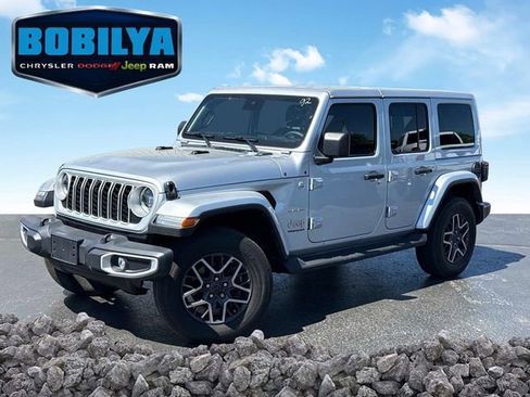 Used 2024 Jeep Wrangler Unlimited Sahara w/ Technology Group AWD/4WD image 1