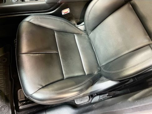 Used 2024 Lincoln Corsair AWD w/ Equipment Group 101A image 19