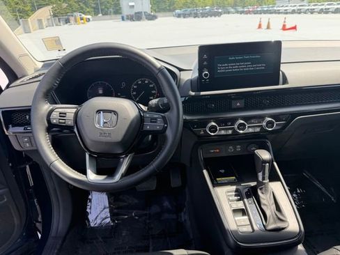 Certified 2025 Honda CR-V EX-L image 17