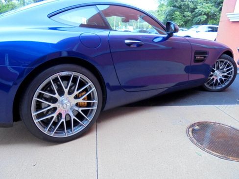 Used 2018 Mercedes-Benz AMG GT S image 23