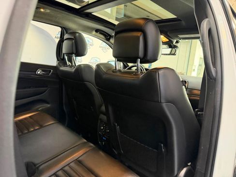 Used 2020 Jeep Grand Cherokee Limited X AWD/4WD image 22