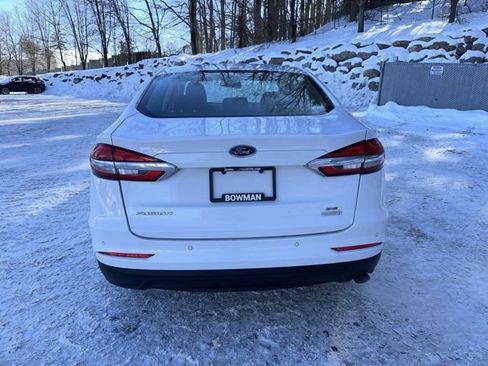 Used 2020 Ford Fusion SE image 4