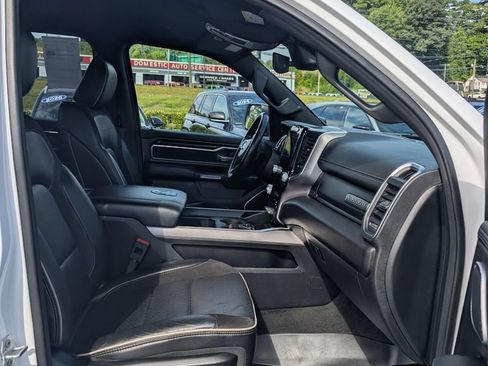 Used 2023 RAM 1500 Laramie AWD/4WD image 20