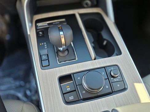New 2026 MAZDA CX-90 Plug-In Hybrid w/Premium Sport image 32