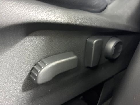 Certified 2023 Subaru Forester Limited image 26