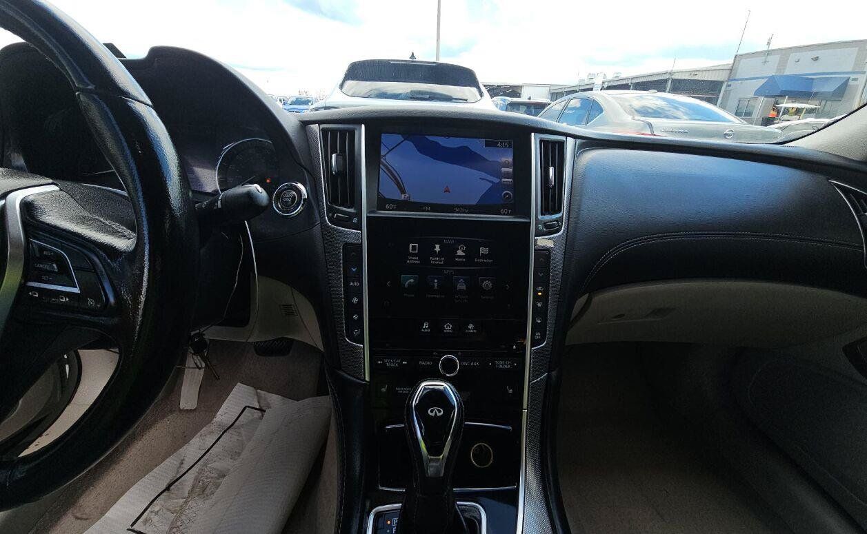 Used 2018 INFINITI Q50 Sport w/ Sensory Package (Sport) RWD image 7