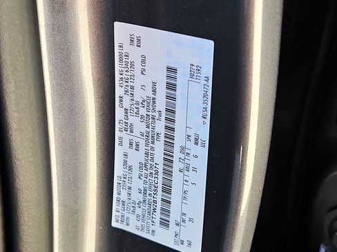 Used 2025 Ford F250 XLT AWD/4WD image 25