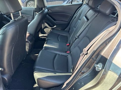 Used 2017 MAZDA MAZDA3 Grand Touring FWD image 19