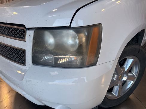 Used 2010 Chevrolet Tahoe LTZ RWD image 7