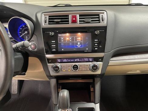 Used 2017 Subaru Outback 2.5i Limited w/ Popular Package #5 AWD/4WD image 16