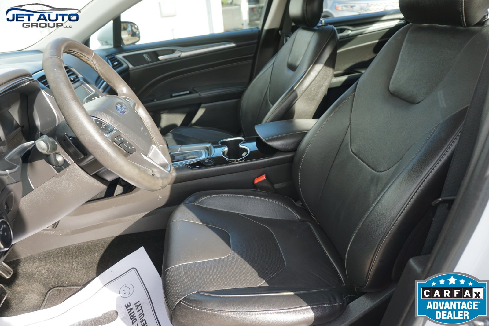 Used 2014 Ford Fusion Titanium FWD image 25