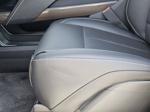 New 2026 Cadillac Vistiq Luxury image 25