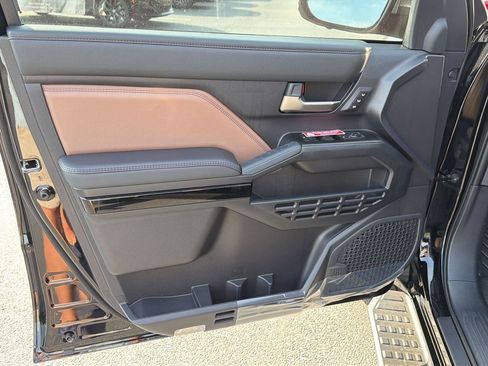 New 2026 Toyota 4Runner Limited AWD/4WD image 16