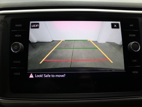 Used 2021 Volkswagen Atlas SE image 45