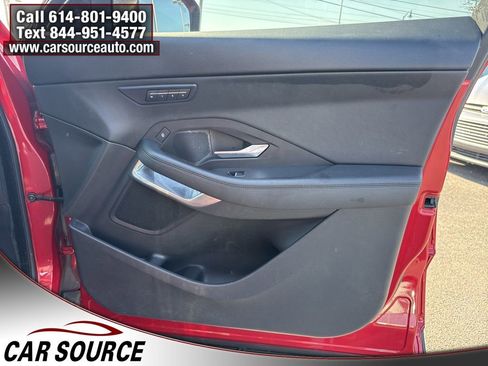 Used 2020 Jaguar E-PACE image 38