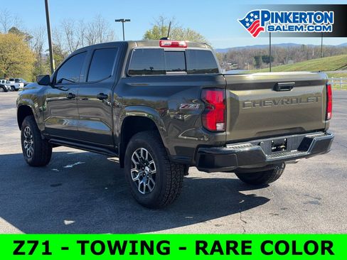 Used 2023 Chevrolet Colorado Z71 w/ Z71 Convenience Package 2 AWD/4WD image 3