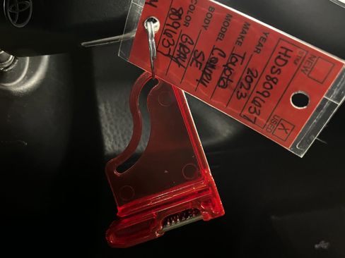 Used 2023 Toyota Camry SE image 36