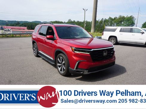 Used 2023 Honda Pilot Elite image 1