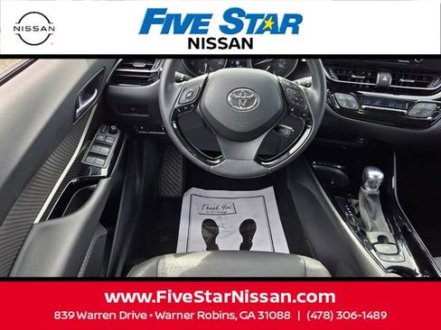Used 2021 Toyota C-HR Limited FWD image 7