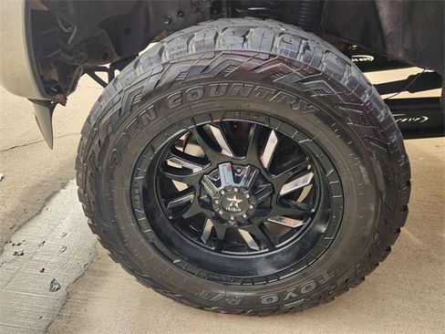 Used 2014 Ford F250 XLT w/ XLT Value Package image 11