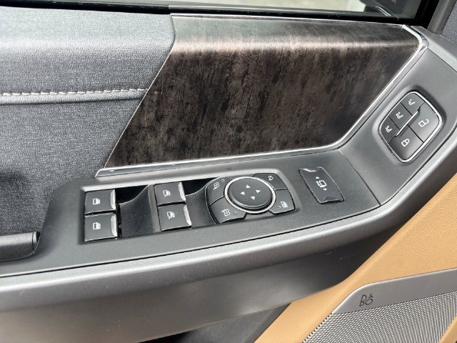 Used 2026 Ford F250 Lariat AWD/4WD image 13