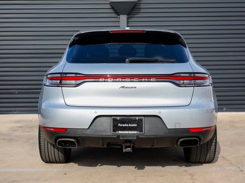 Certified 2019 Porsche Macan image 6