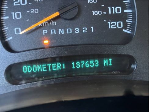 Used 2006 Chevrolet Silverado 1500 LT w/ Onstar Plus Package AWD/4WD image 10