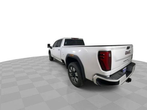 New 2025 GMC Sierra 2500 Denali w/ Denali Reserve Package image 6