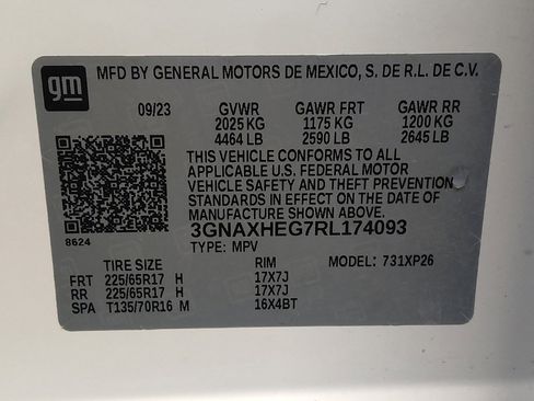 Used 2024 Chevrolet Equinox LS FWD image 33