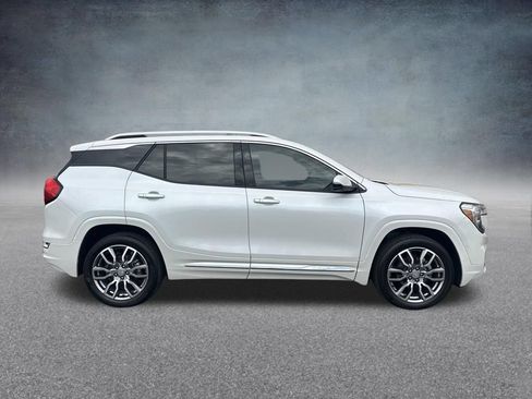 Certified 2024 GMC Terrain Denali w/ Denali Premium Package AWD/4WD image 2