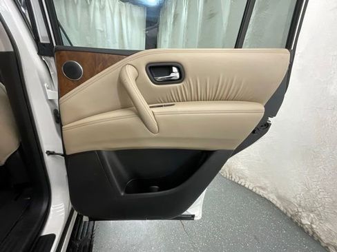Used 2024 Nissan Armada SL AWD/4WD image 24