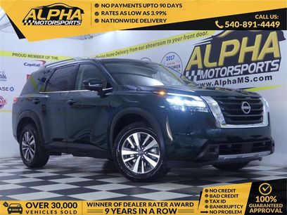 Used 2025 Nissan Pathfinder SL