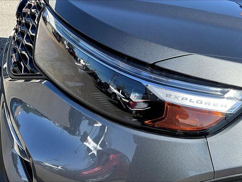 Used 2023 Ford Explorer ST w/ Equipment Group 401A image 29