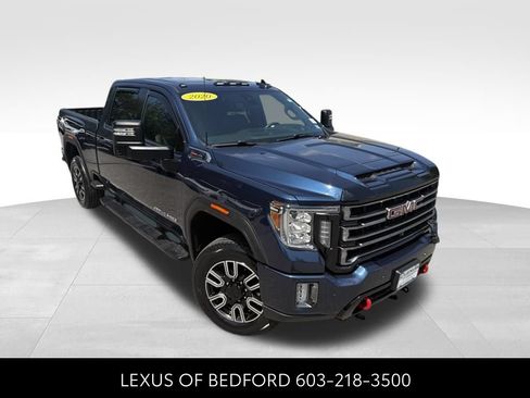Used 2020 GMC Sierra 2500 AT4 w/ AT4 Premium Package AWD/4WD image 3