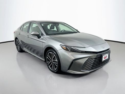 Certified 2026 Toyota Camry XLE AWD/4WD image 3