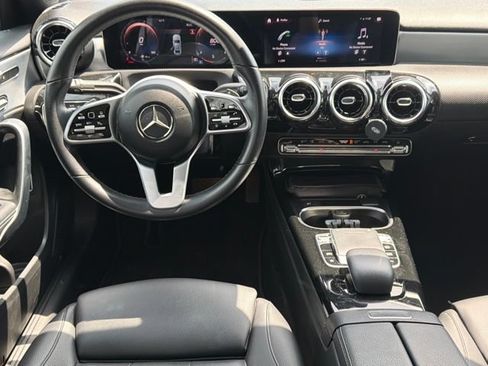 Used 2019 Mercedes-Benz A 220 4MATIC image 18
