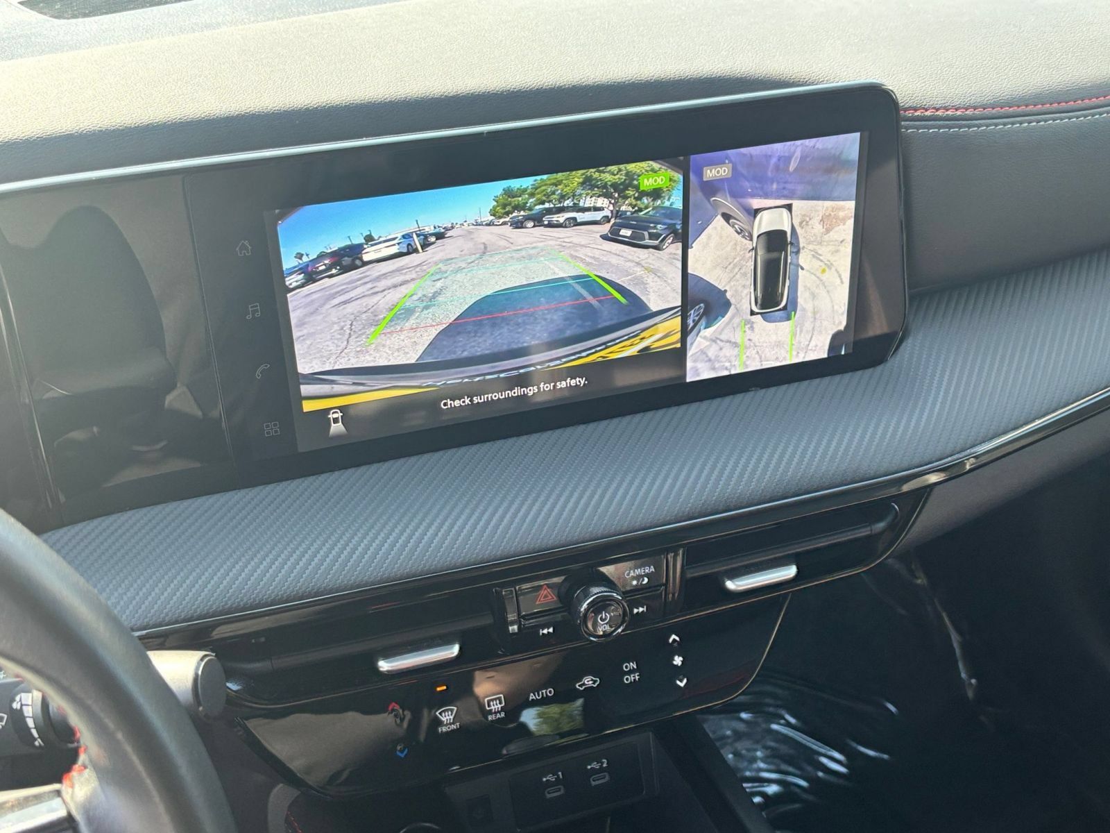 Used 2026 Nissan Kicks SR FWD image 24