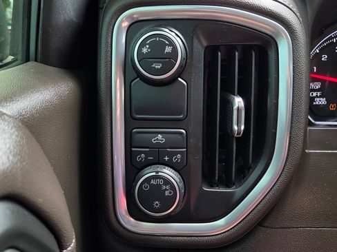 Used 2019 Chevrolet Silverado 1500 LT w/ All-Star Edition RWD image 26