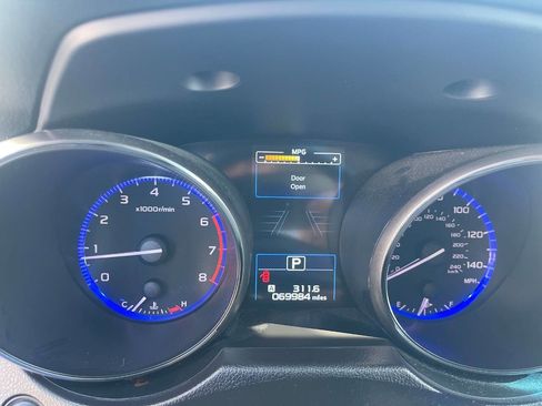 Used 2017 Subaru Outback 2.5i Limited image 24